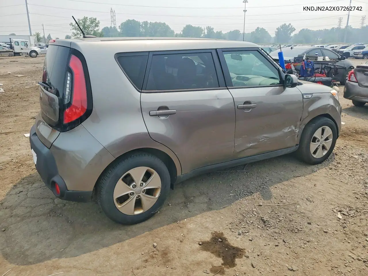 2016 Kia Soul Base VIN: KNDJN2A2XG7262742 Lot: 61611016