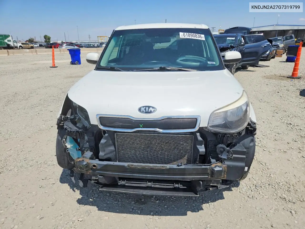 2016 Kia Soul Base VIN: KNDJN2A27G7319799 Lot: 61890836