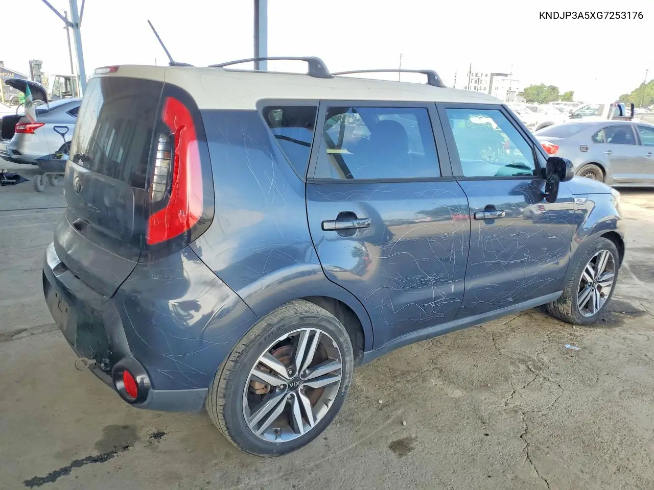 2016 Kia Soul + VIN: KNDJP3A5XG7253176 Lot: 61949036