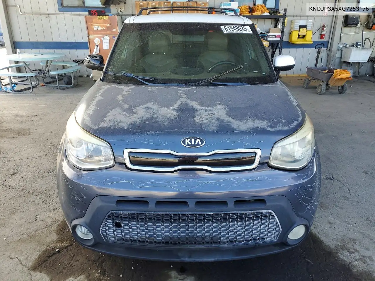 2016 Kia Soul + VIN: KNDJP3A5XG7253176 Lot: 61949036