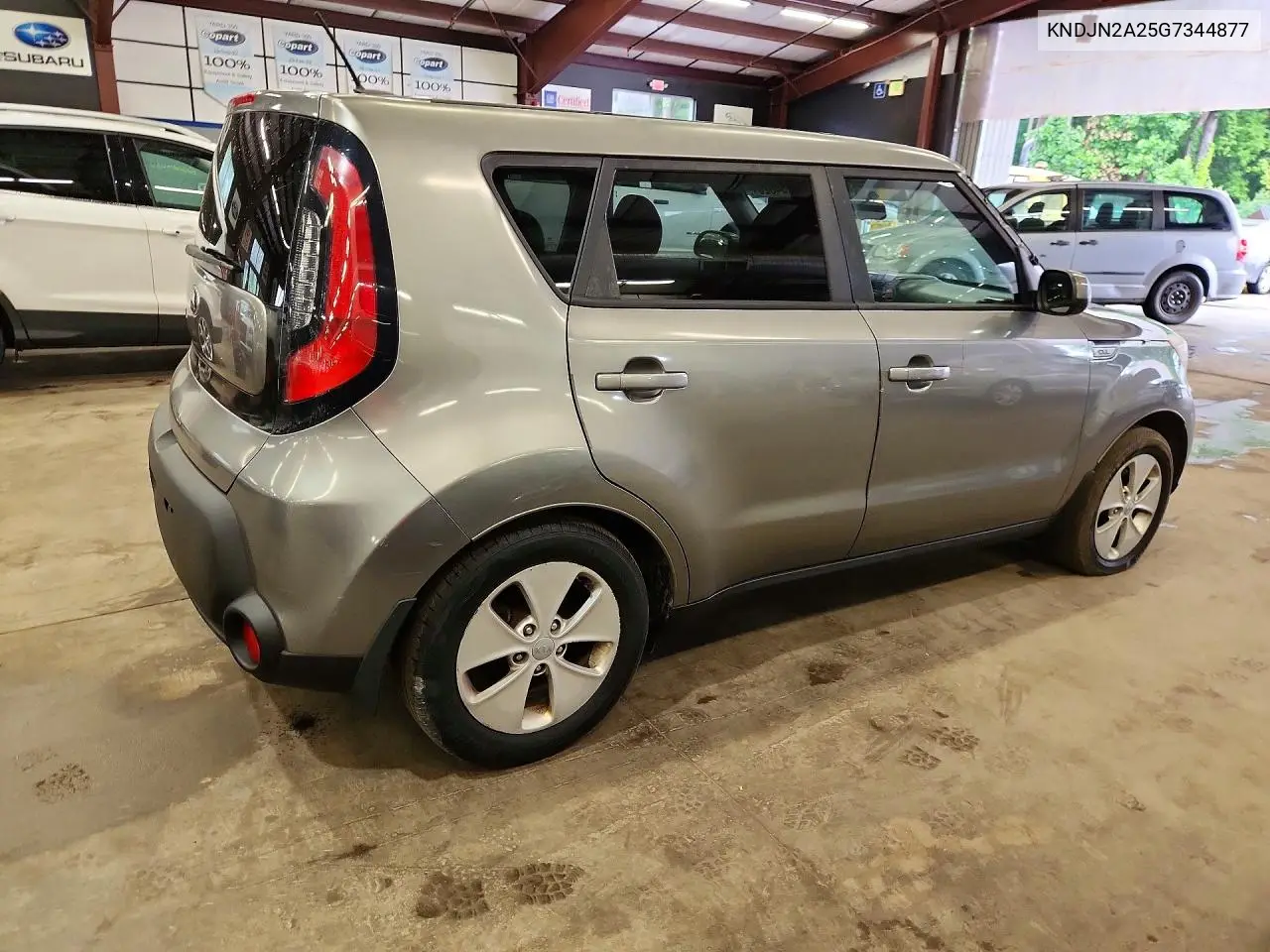 2016 Kia Soul Base VIN: KNDJN2A25G7344877 Lot: 62284626