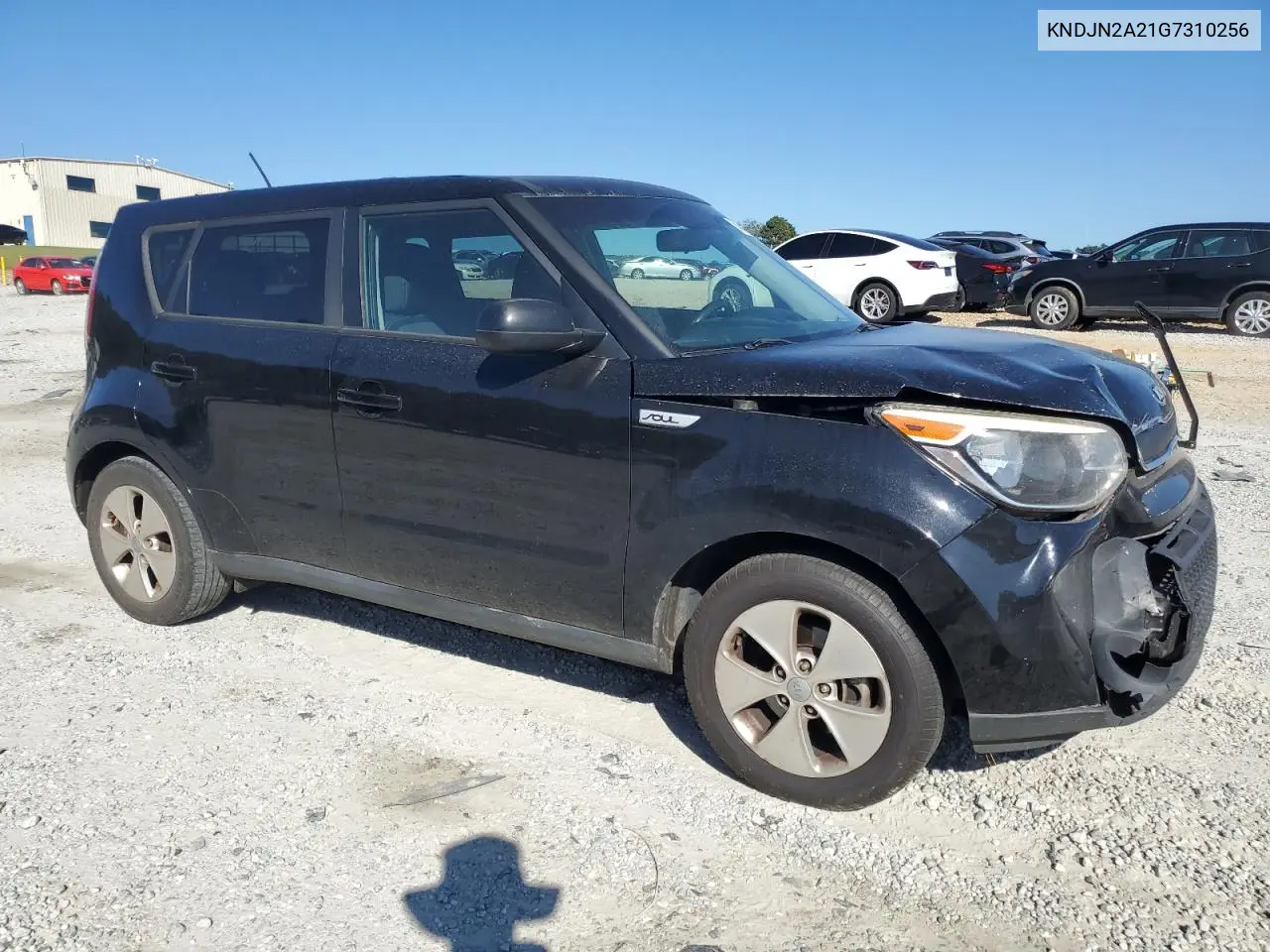 KNDJN2A21G7310256 2016 Kia Soul