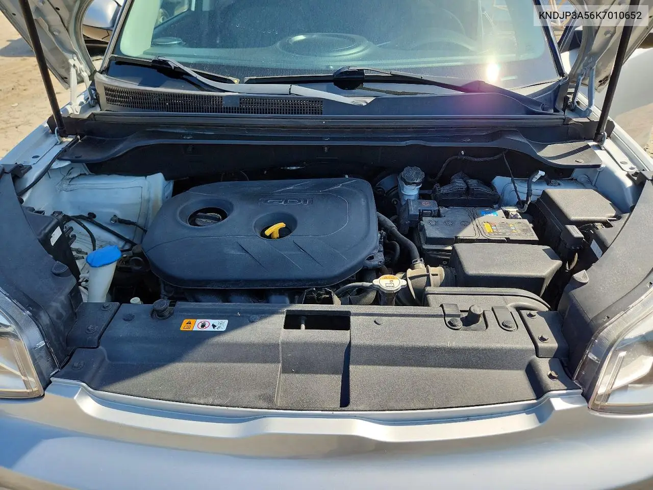 2019 Kia Soul + VIN: KNDJP3A56K7010652 Lot: 61003136