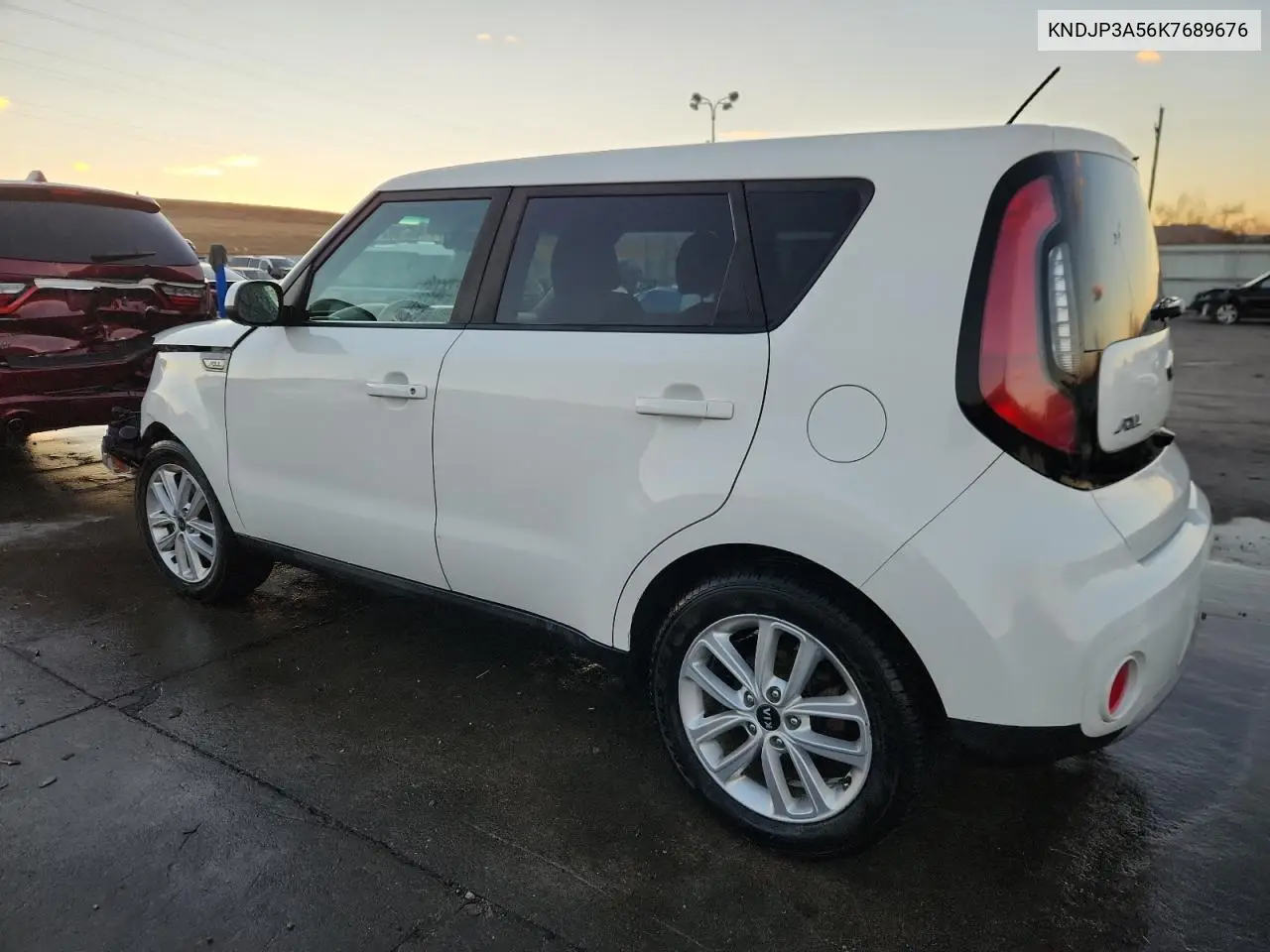 KNDJP3A56K7689676 2019 Kia Soul +