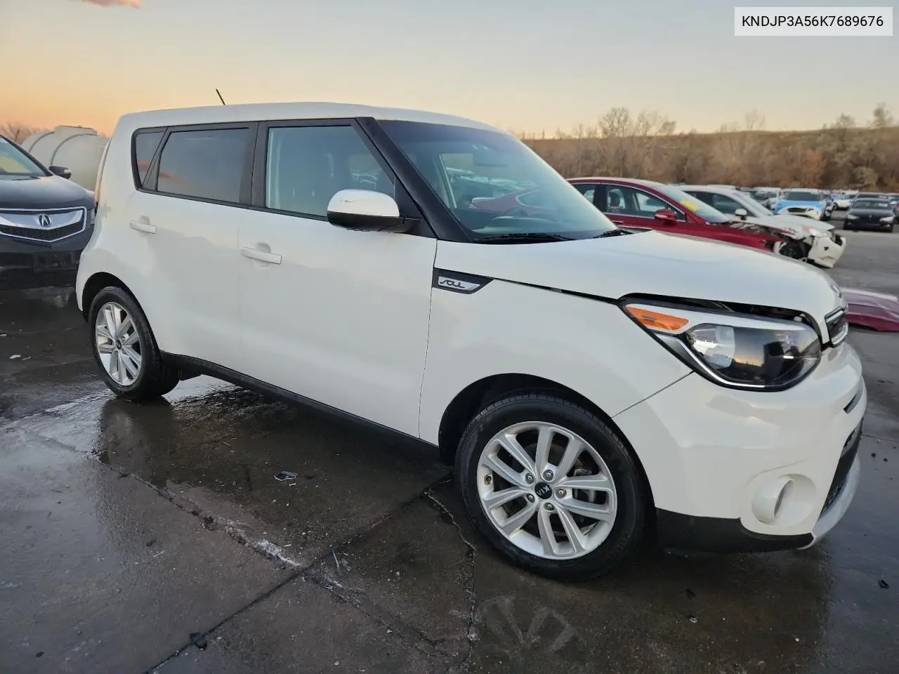KNDJP3A56K7689676 2019 Kia Soul +