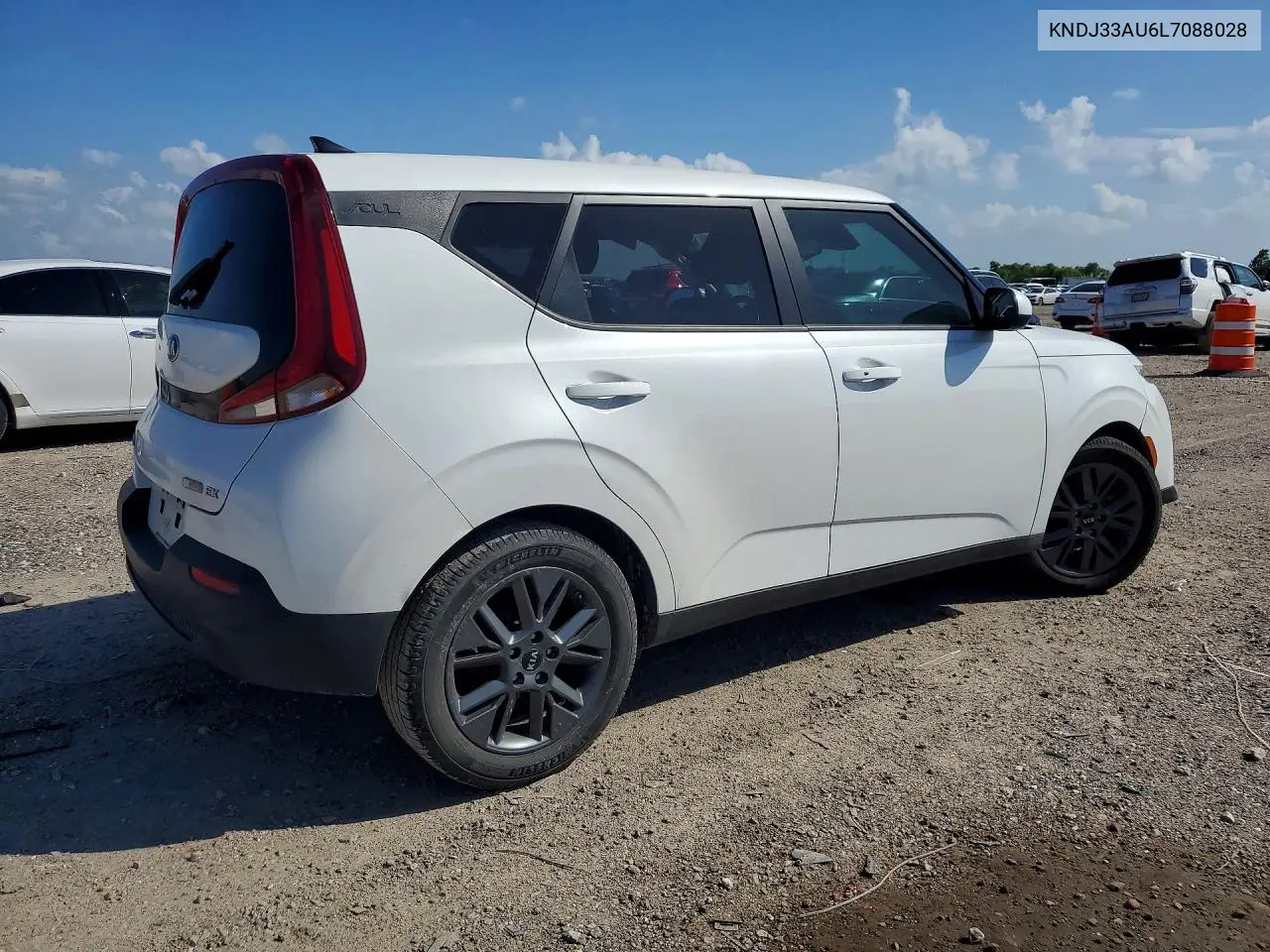 2020 Kia Soul Ex VIN: KNDJ33AU6L7088028 Lot: 56684256