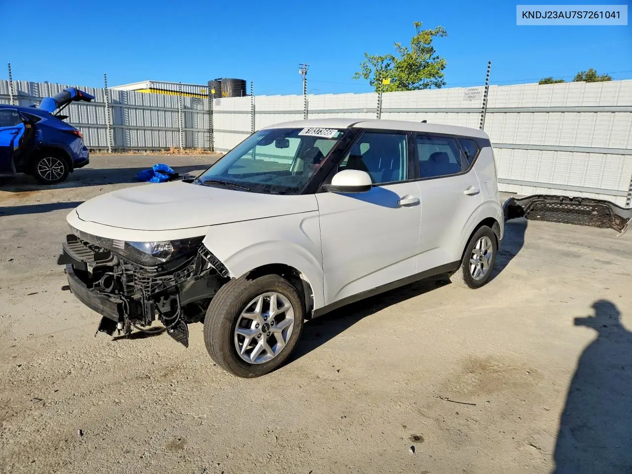 2025 Kia Soul Lx VIN: KNDJ23AU7S7261041 Lot: 61037366