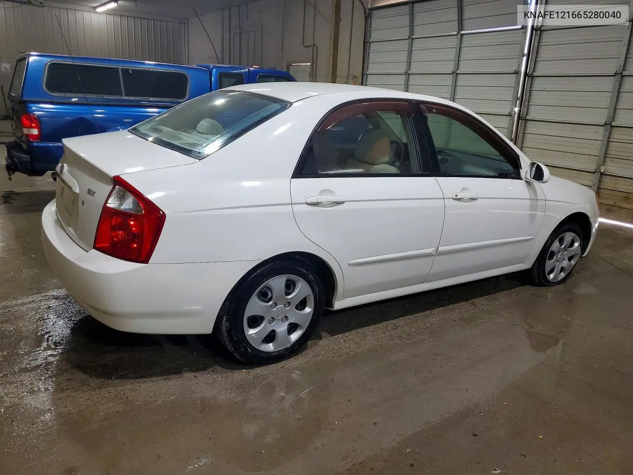 2006 Kia Spectra Ex VIN: KNAFE121665280040 Lot: 54921226