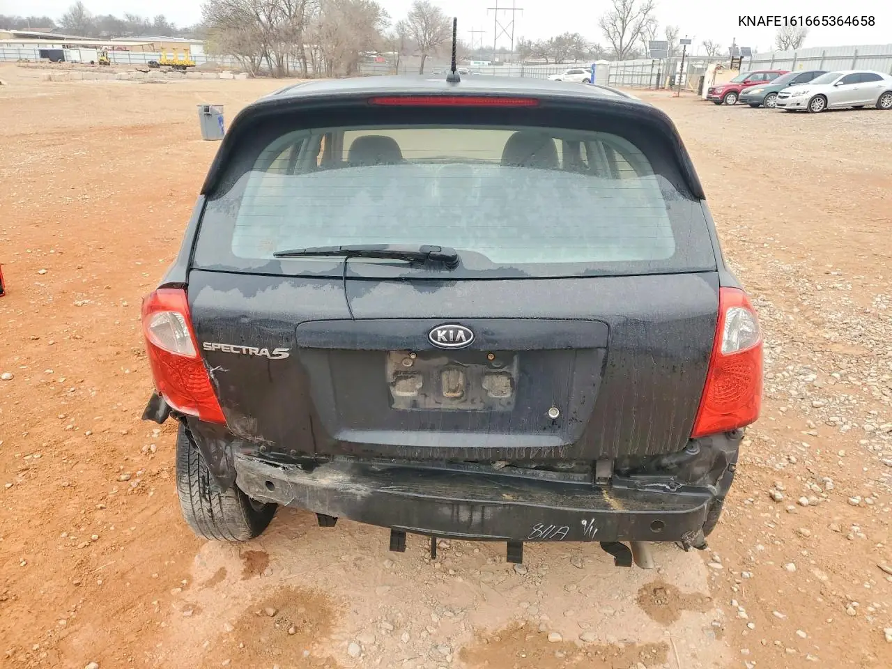 2006 Kia Spectra Spectra5 VIN: KNAFE161665364658 Lot: 79610895