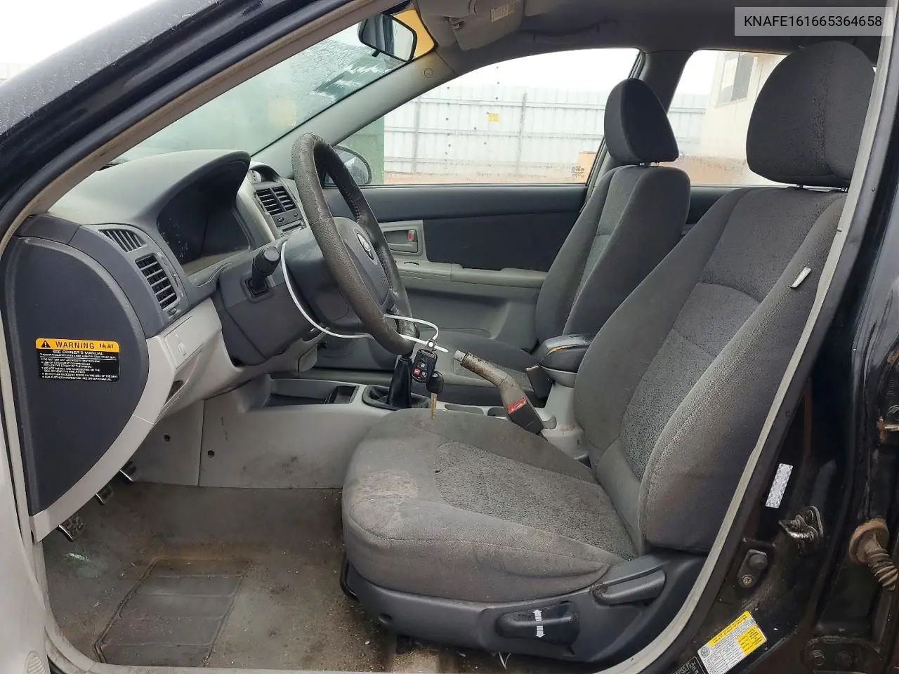 2006 Kia Spectra Spectra5 VIN: KNAFE161665364658 Lot: 79610895