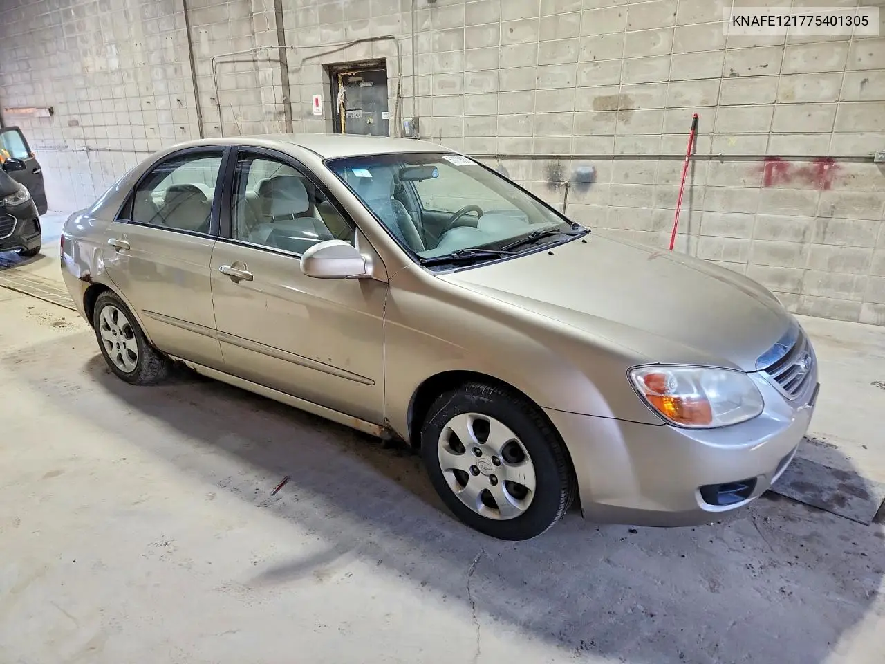 2007 Kia Spectra Lx VIN: KNAFE121775401305 Lot: 51779686