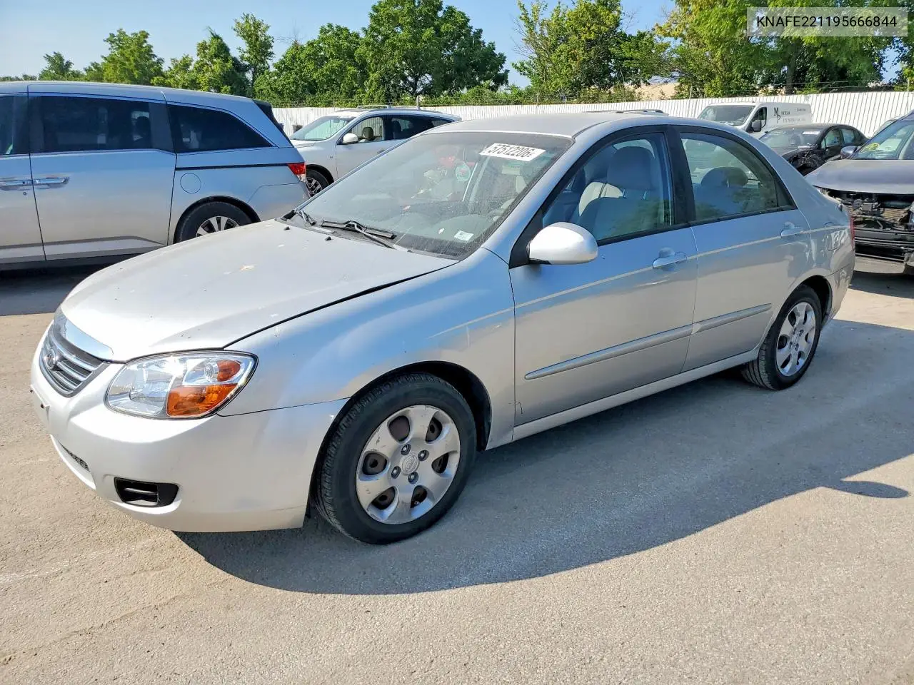 2009 Kia Spectra Lx VIN: KNAFE221195666844 Lot: 57512206