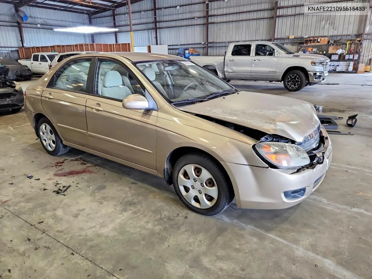 2009 Kia Spectra Lx VIN: KNAFE221095615433 Lot: 59257706