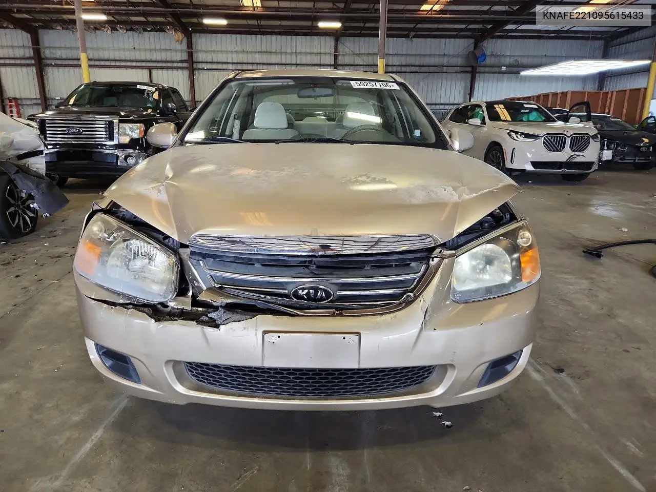 2009 Kia Spectra Lx VIN: KNAFE221095615433 Lot: 59257706