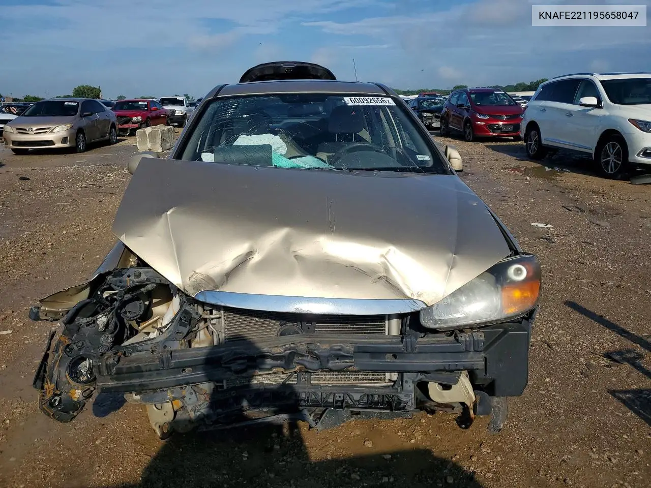 2009 Kia Spectra Lx VIN: KNAFE221195658047 Lot: 60092656