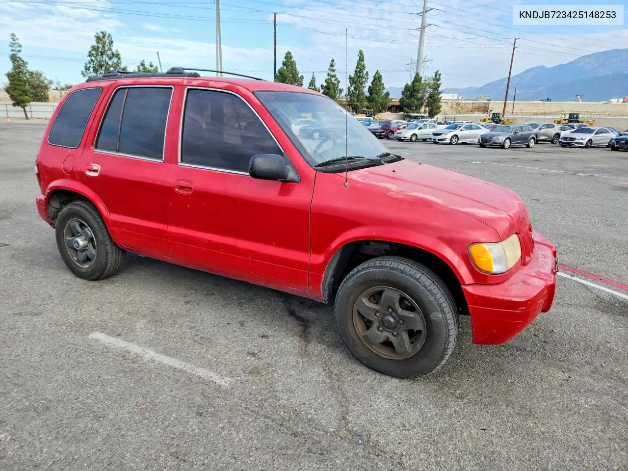 2002 Kia Sportage Base VIN: KNDJB723425148253 Lot: 61912236