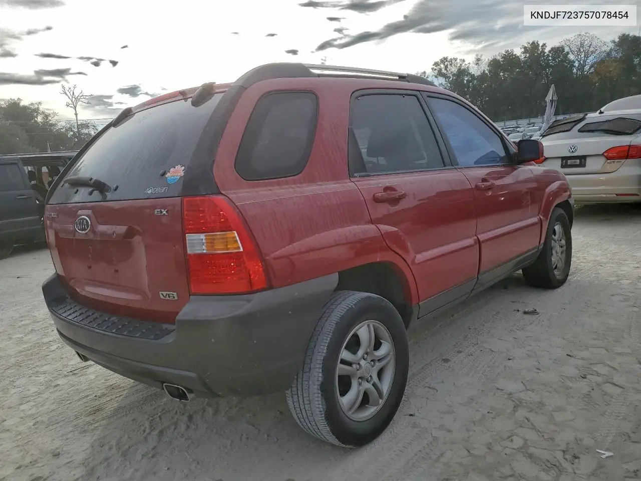 KNDJF723757078454 2005 Kia New Sportage