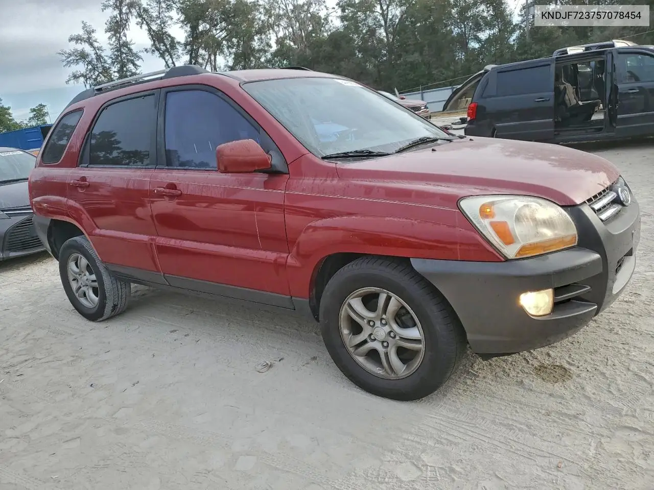 KNDJF723757078454 2005 Kia New Sportage