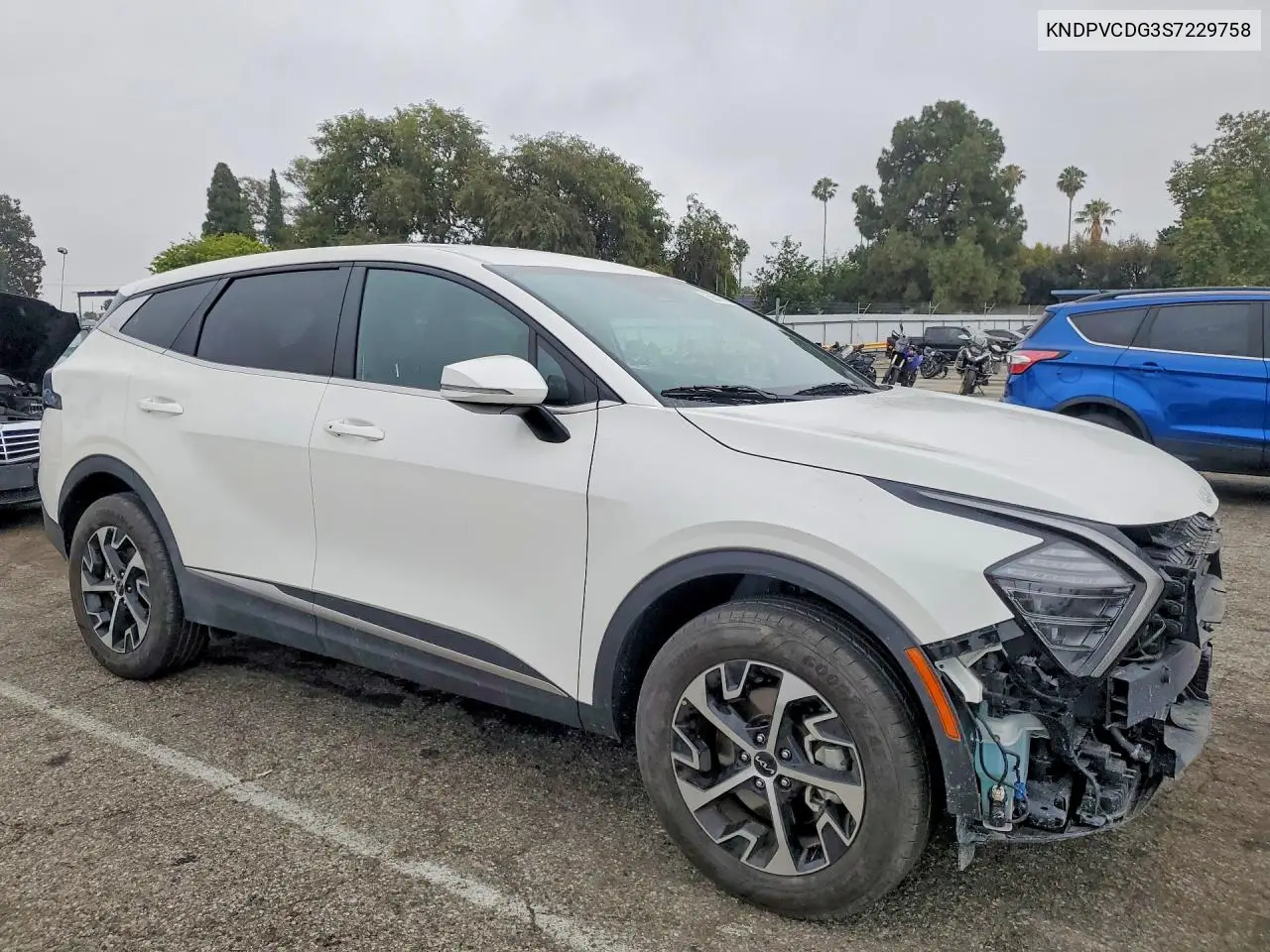 KNDPVCDG3S7229758 2025 Kia Sportage Ex