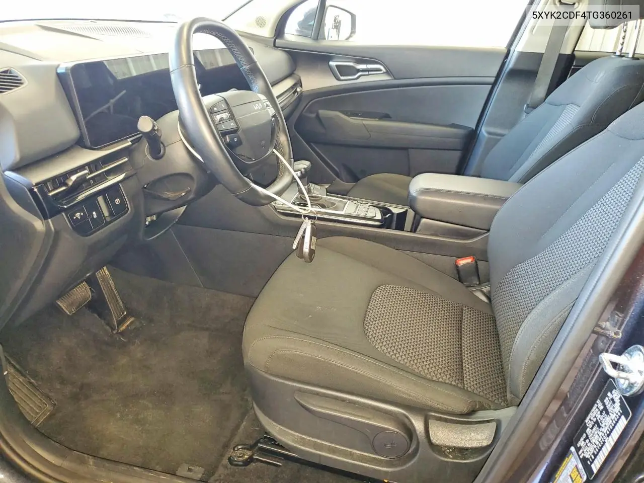 2026 Kia Sportage Lx VIN: 5XYK2CDF4TG360261 Lot: 60916766