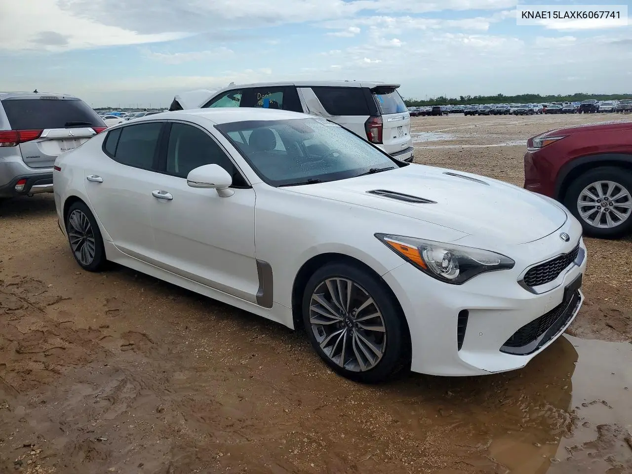 2019 Kia Stinger Base VIN: KNAE15LAXK6067741 Lot: 56704046