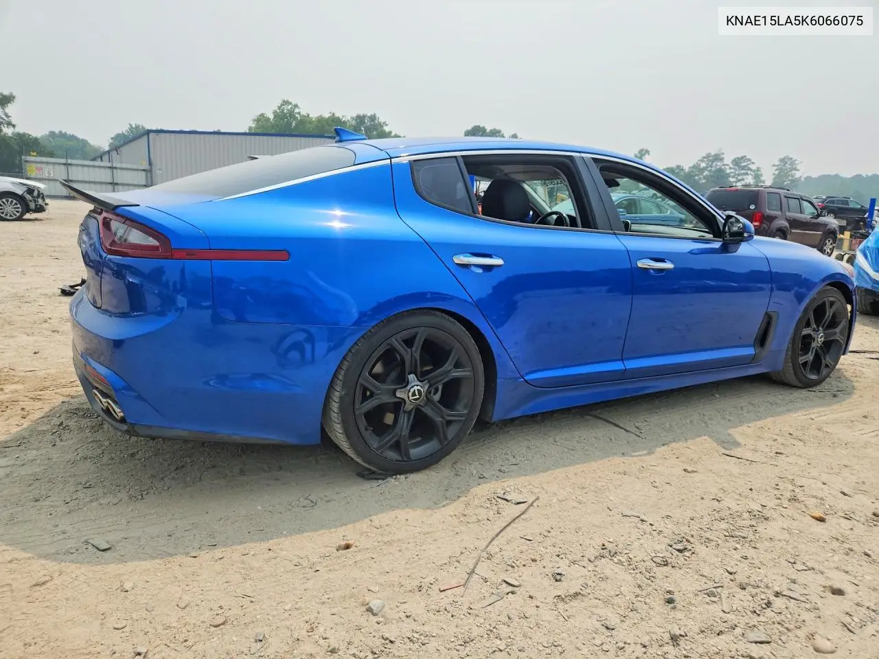 2019 Kia Stinger Base VIN: KNAE15LA5K6066075 Lot: 61833976