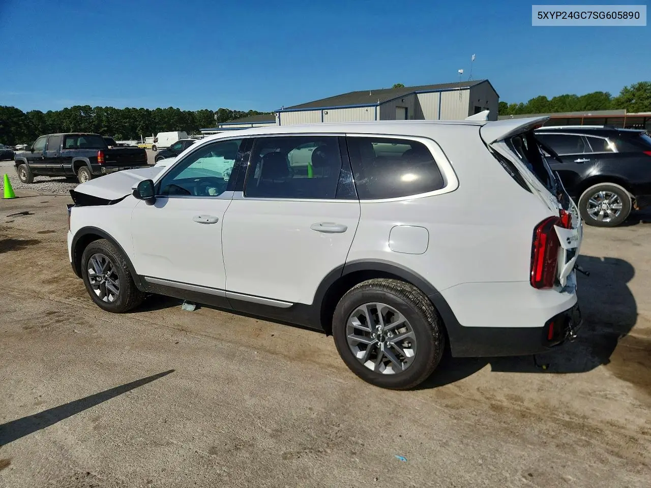 2025 Kia Telluride Lx VIN: 5XYP24GC7SG605890 Lot: 61932736
