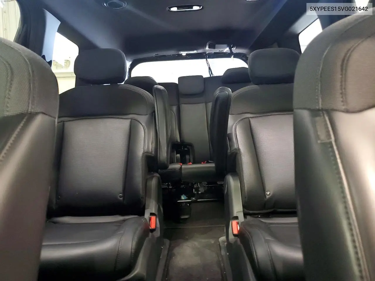 2027 Kia Telluride S VIN: 5XYPEES15VG021642 Lot: 58821206