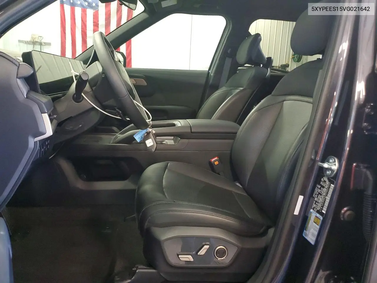 2027 Kia Telluride S VIN: 5XYPEES15VG021642 Lot: 58821206