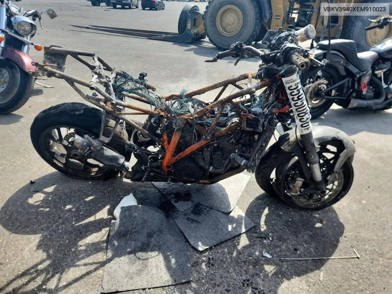 2014 Ktm 1290 Super Duke R VIN: VBKV3940XEM910023 Lot: 55950836