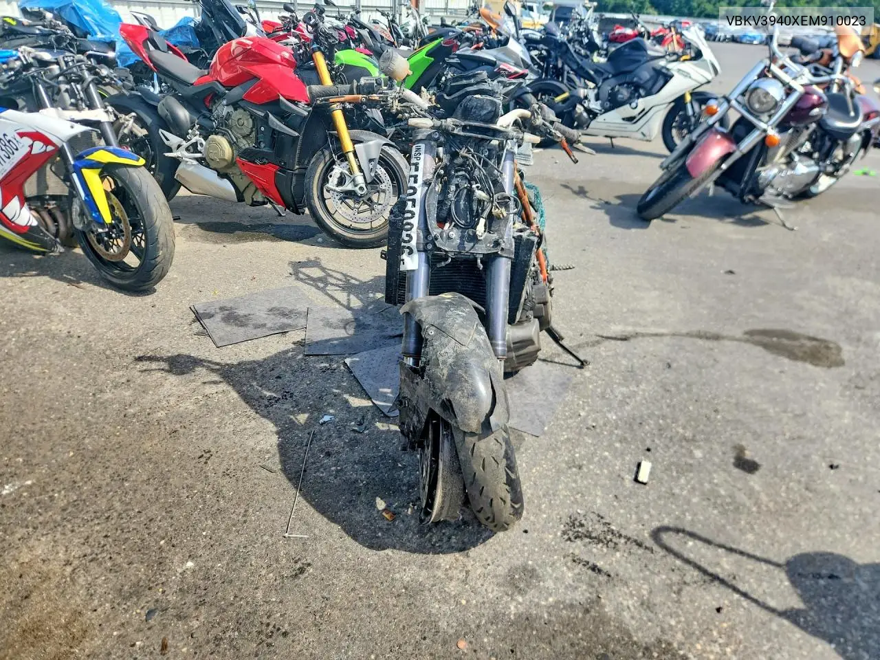 2014 Ktm 1290 Super Duke R VIN: VBKV3940XEM910023 Lot: 55950836