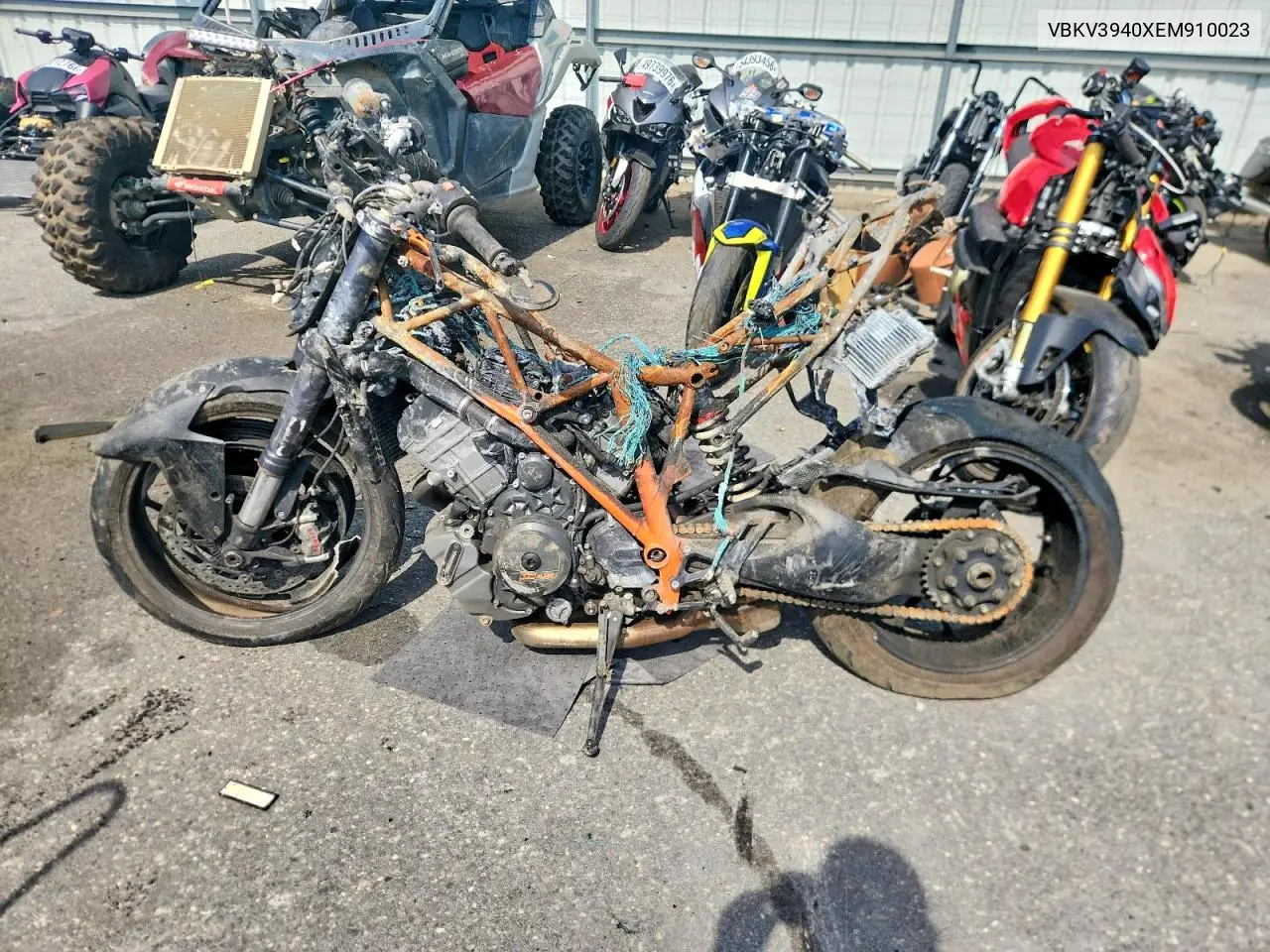 2014 Ktm 1290 Super Duke R VIN: VBKV3940XEM910023 Lot: 55950836