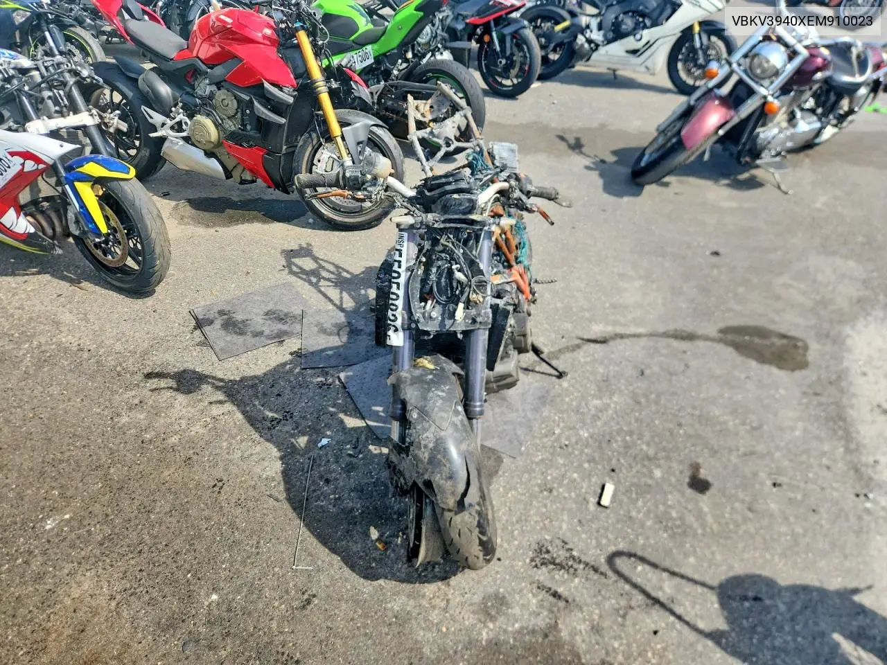 2014 Ktm 1290 Super Duke R VIN: VBKV3940XEM910023 Lot: 55950836