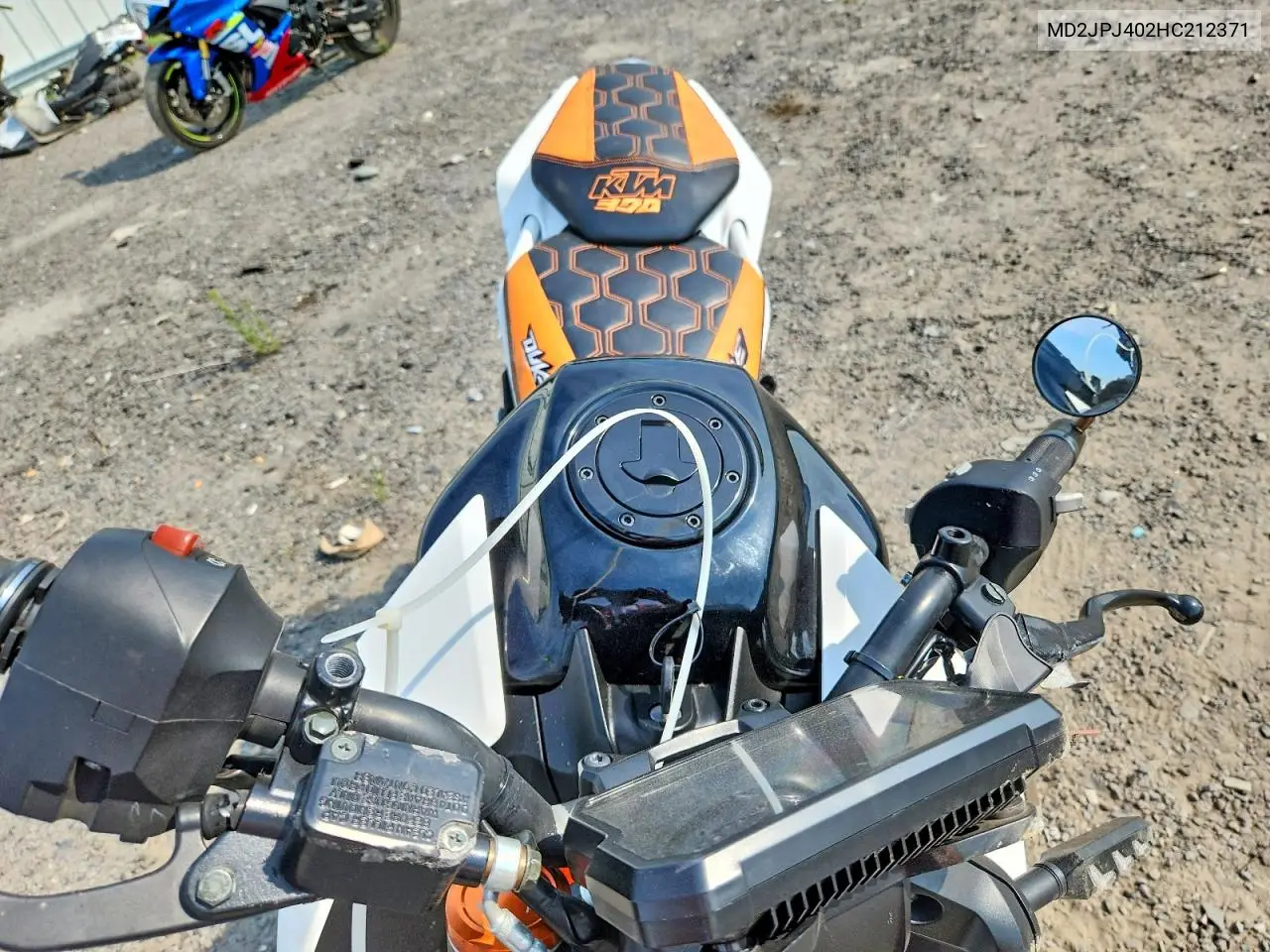 2017 Ktm 390 Duke VIN: MD2JPJ402HC212371 Lot: 61046596