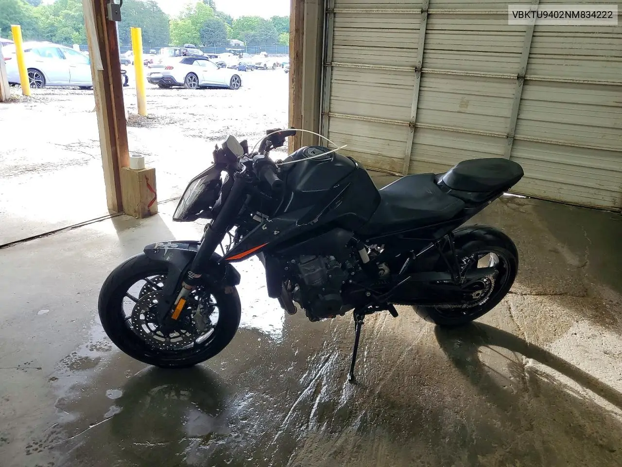 2022 Ktm 890 Duke R VIN: VBKTU9402NM834222 Lot: 54872976