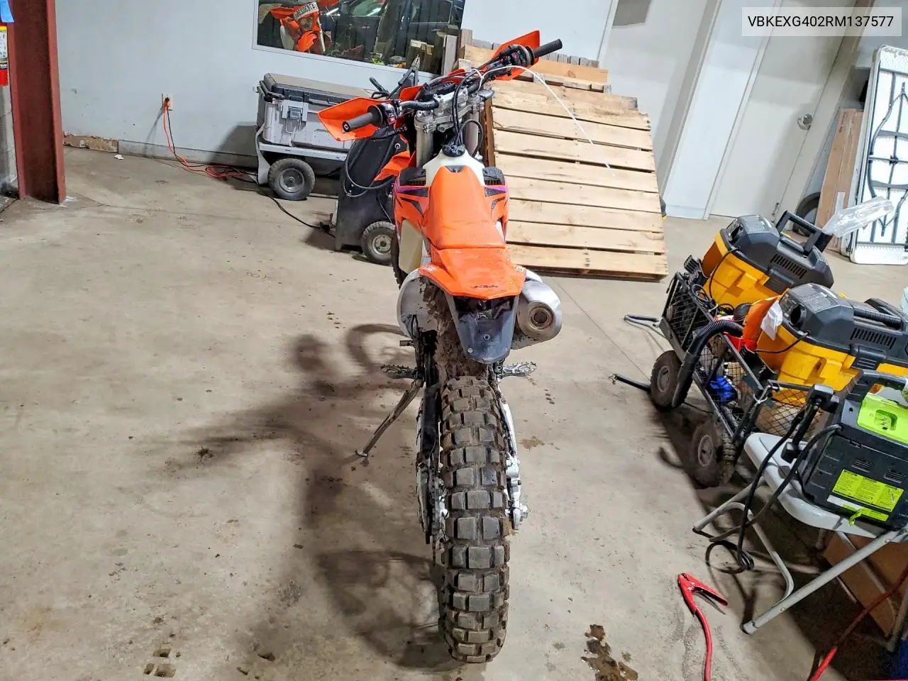 1994 Ktm Enduro VIN: VBKEXG402RM137577 Lot: 47830236