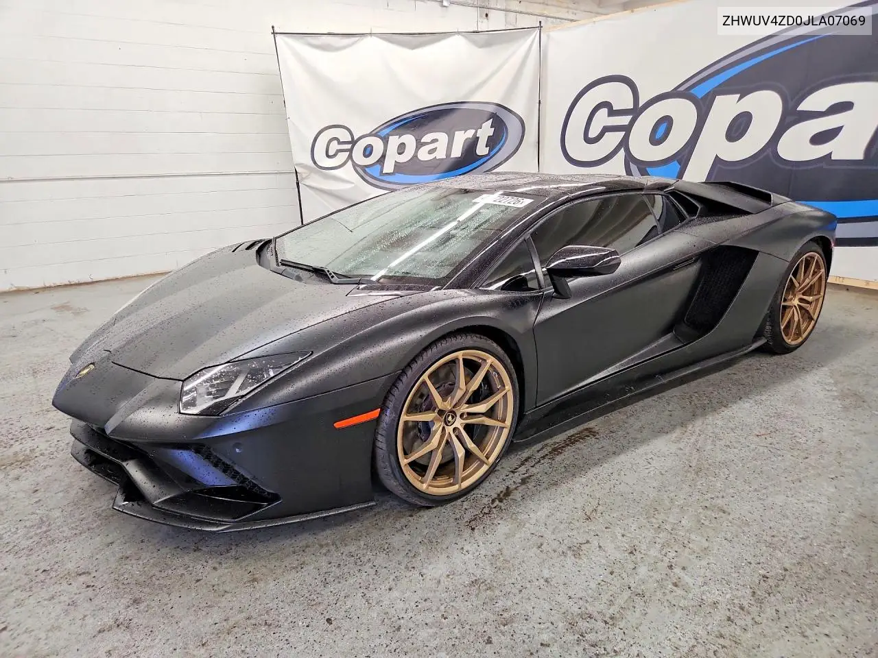 2018 Lamborghini Aventador S VIN: ZHWUV4ZD0JLA07069 Lot: 41722726