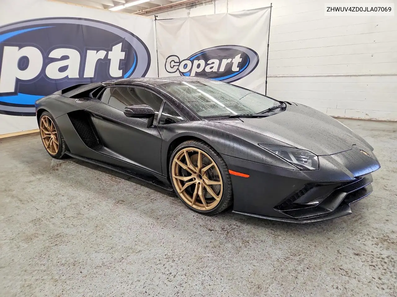 2018 Lamborghini Aventador S VIN: ZHWUV4ZD0JLA07069 Lot: 41722726
