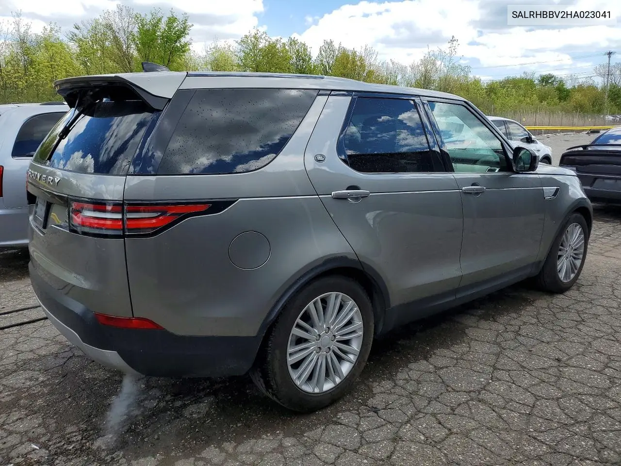 2017 Land Rover Discovery Hse Luxury VIN: SALRHBBV2HA023041 Lot: 52856566