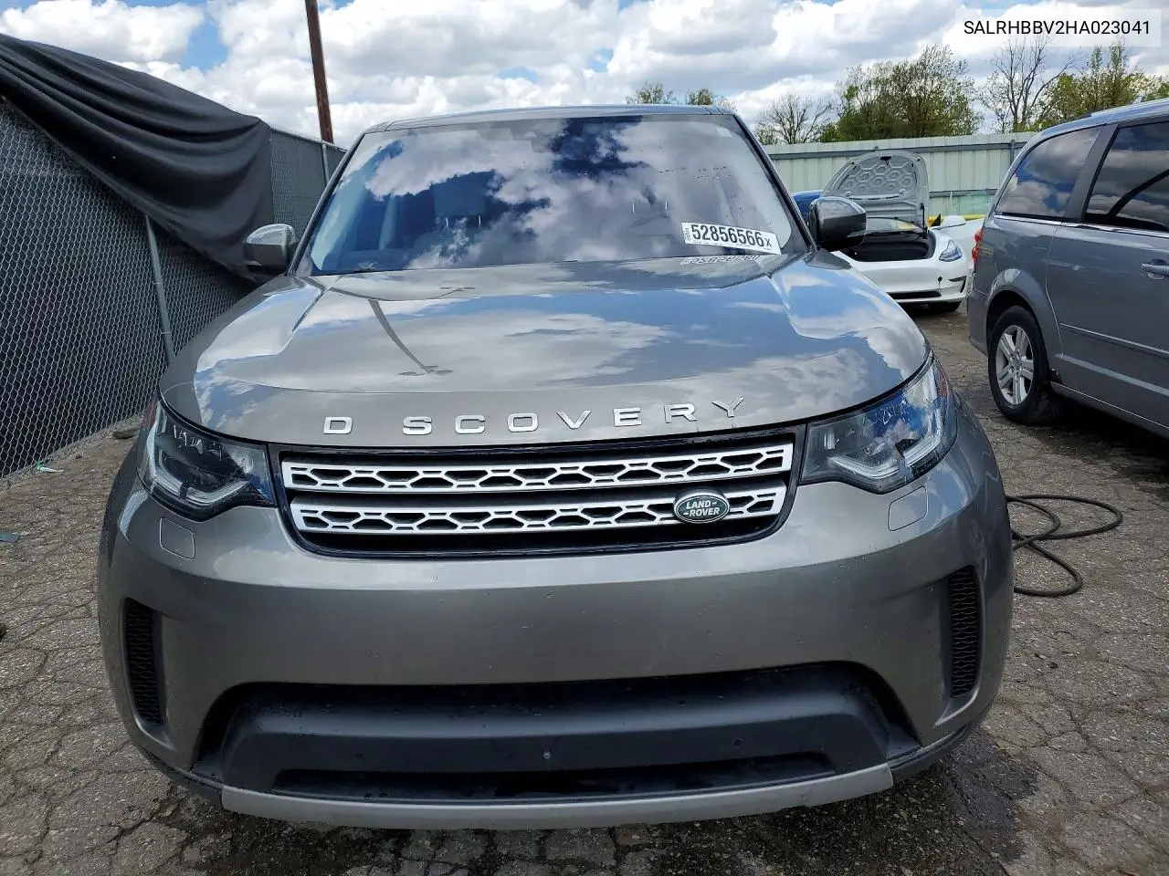 2017 Land Rover Discovery Hse Luxury VIN: SALRHBBV2HA023041 Lot: 52856566