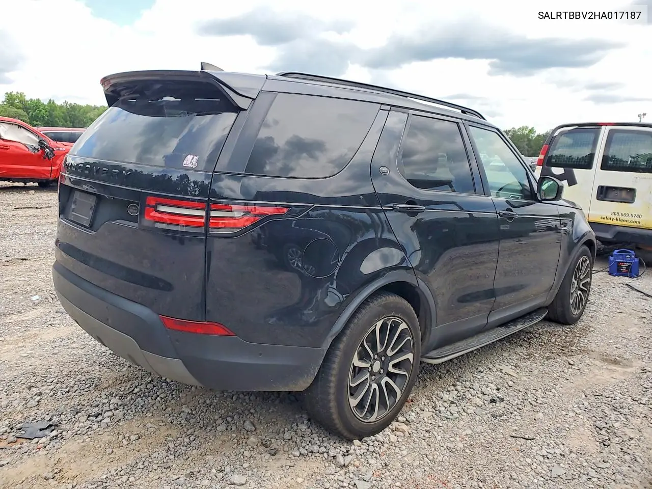 2017 Land Rover Discovery First Edition VIN: SALRTBBV2HA017187 Lot: 52895016