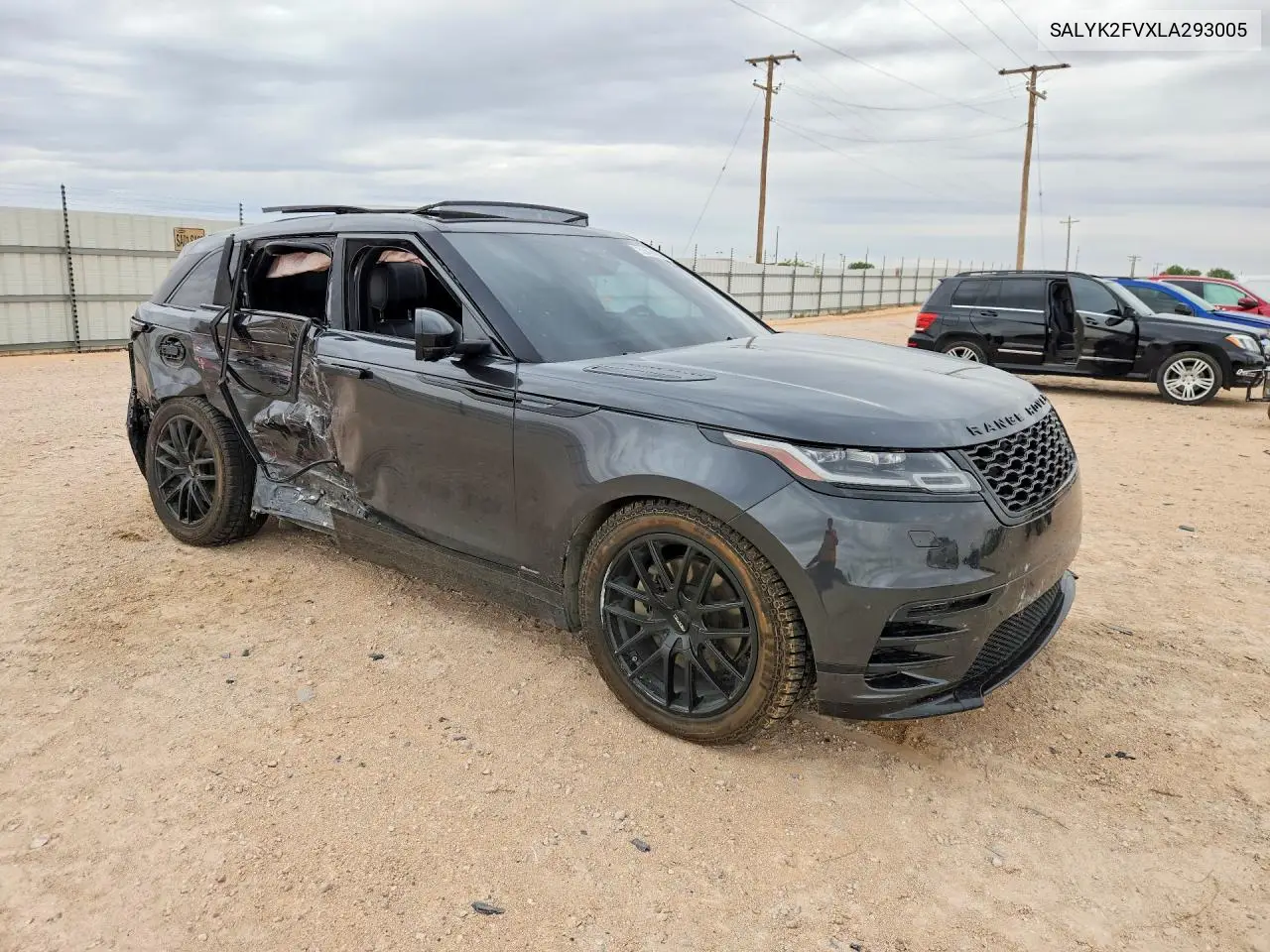 2020 Land Rover Range Rover Velar R-Dynamic S VIN: SALYK2FVXLA293005 Lot: 52424906