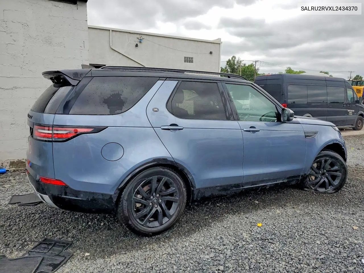 2020 Land Rover Discovery Landmark VIN: SALRU2RVXL2434370 Lot: 57129876