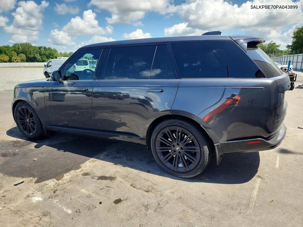 2023 Land Rover Range Rover Se VIN: SALKPBE70PA043899 Lot: 57704546