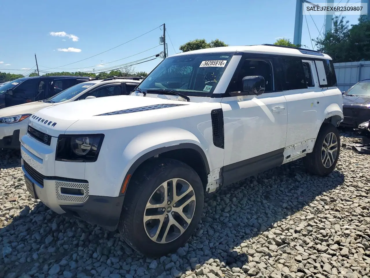2024 Land Rover Defender 110 S VIN: SALEJ7EX6R2309807 Lot: 56285916
