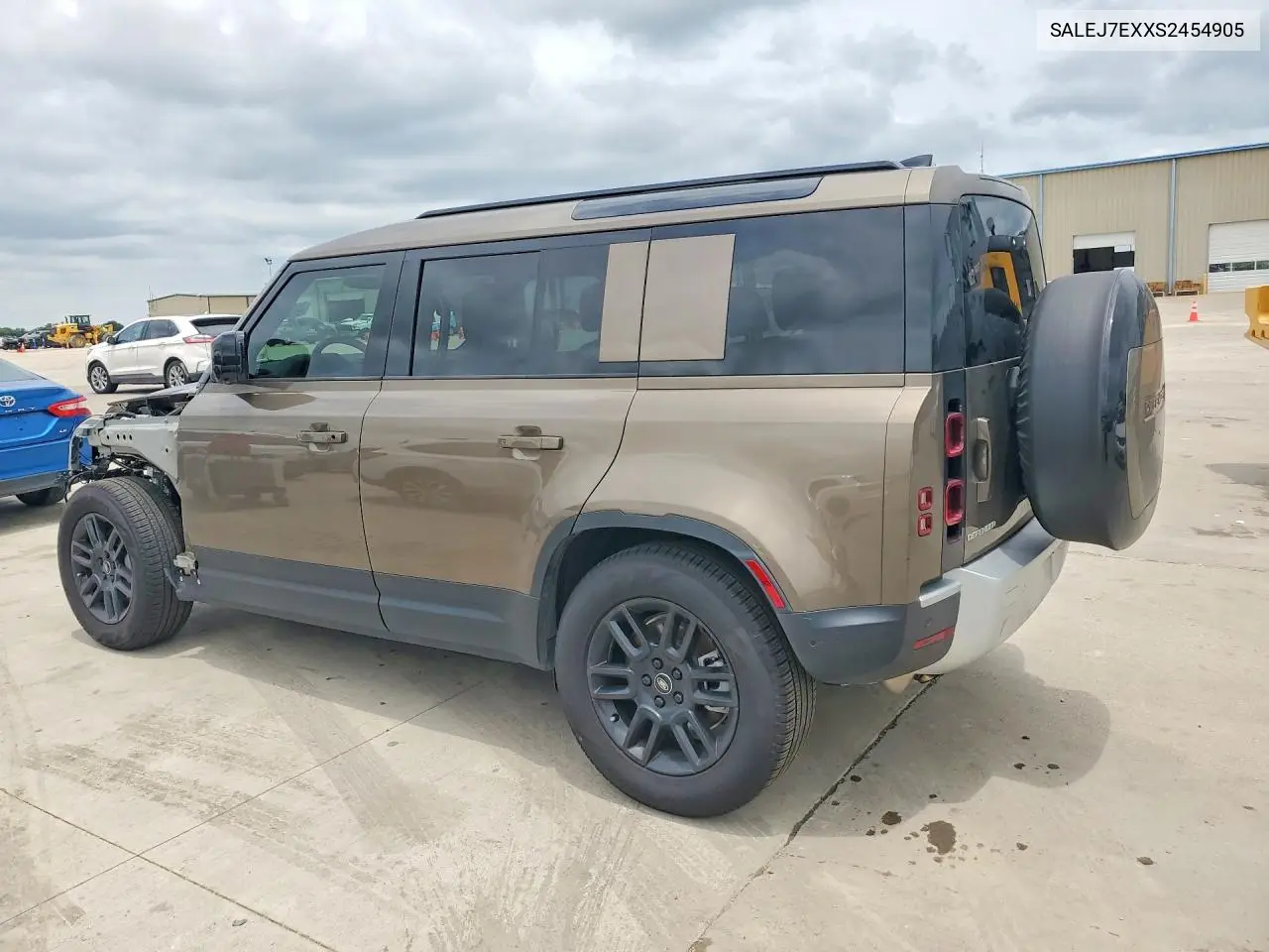 2025 Land Rover Defender 110 S VIN: SALEJ7EXXS2454905 Lot: 54131426