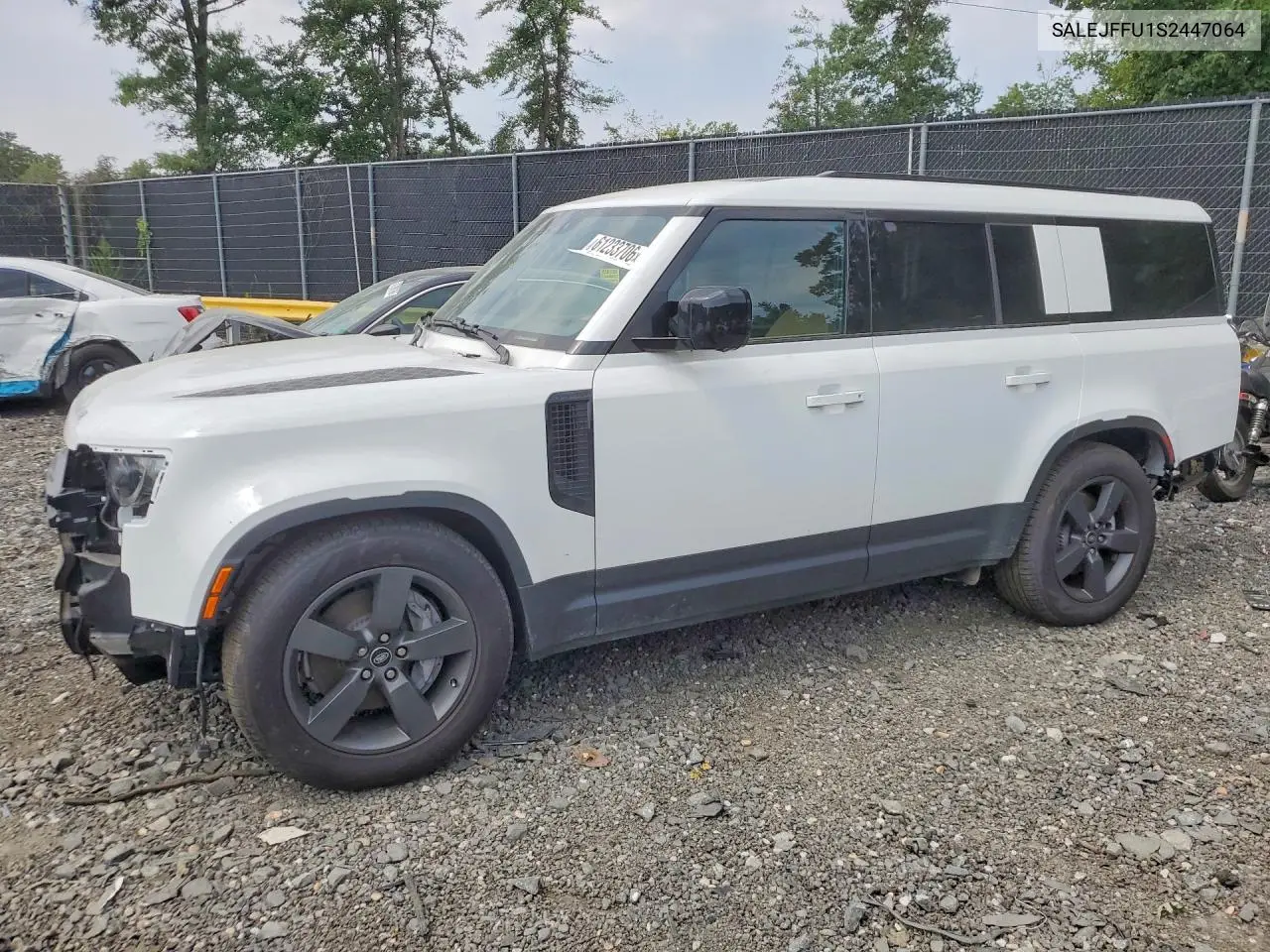 2025 Land Rover Defender 130 S VIN: SALEJFFU1S2447064 Lot: 61233706