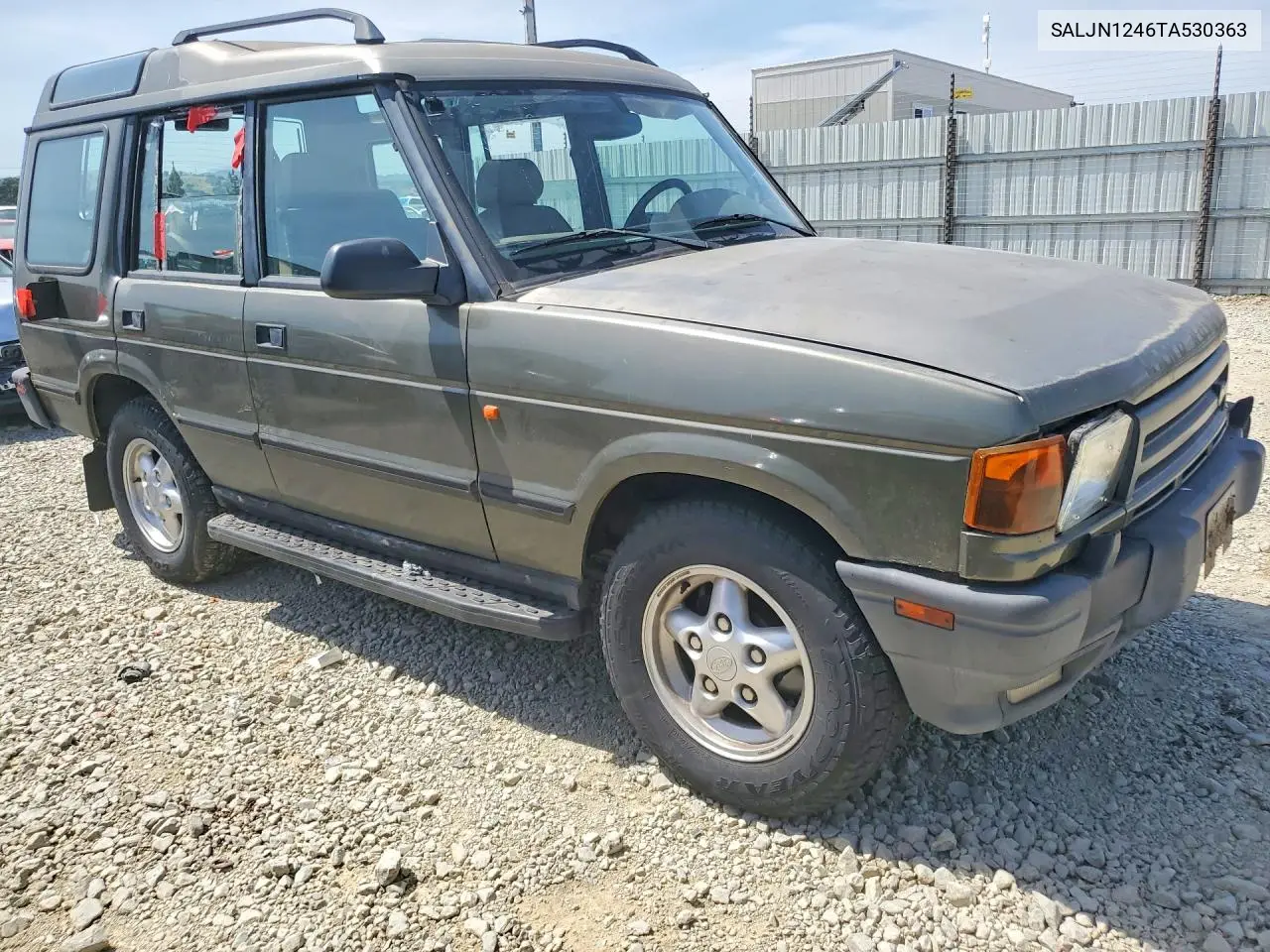 1996 Land Rover Discovery VIN: SALJN1246TA530363 Lot: 52338116