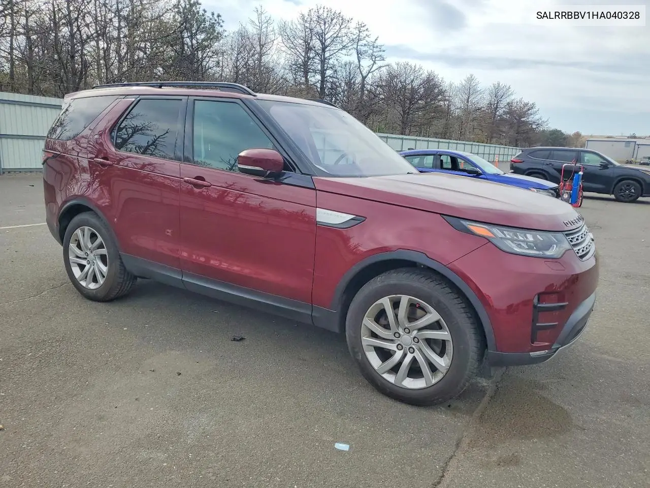 2017 Land Rover Discovery Hse VIN: SALRRBBV1HA040328 Lot: 52543496