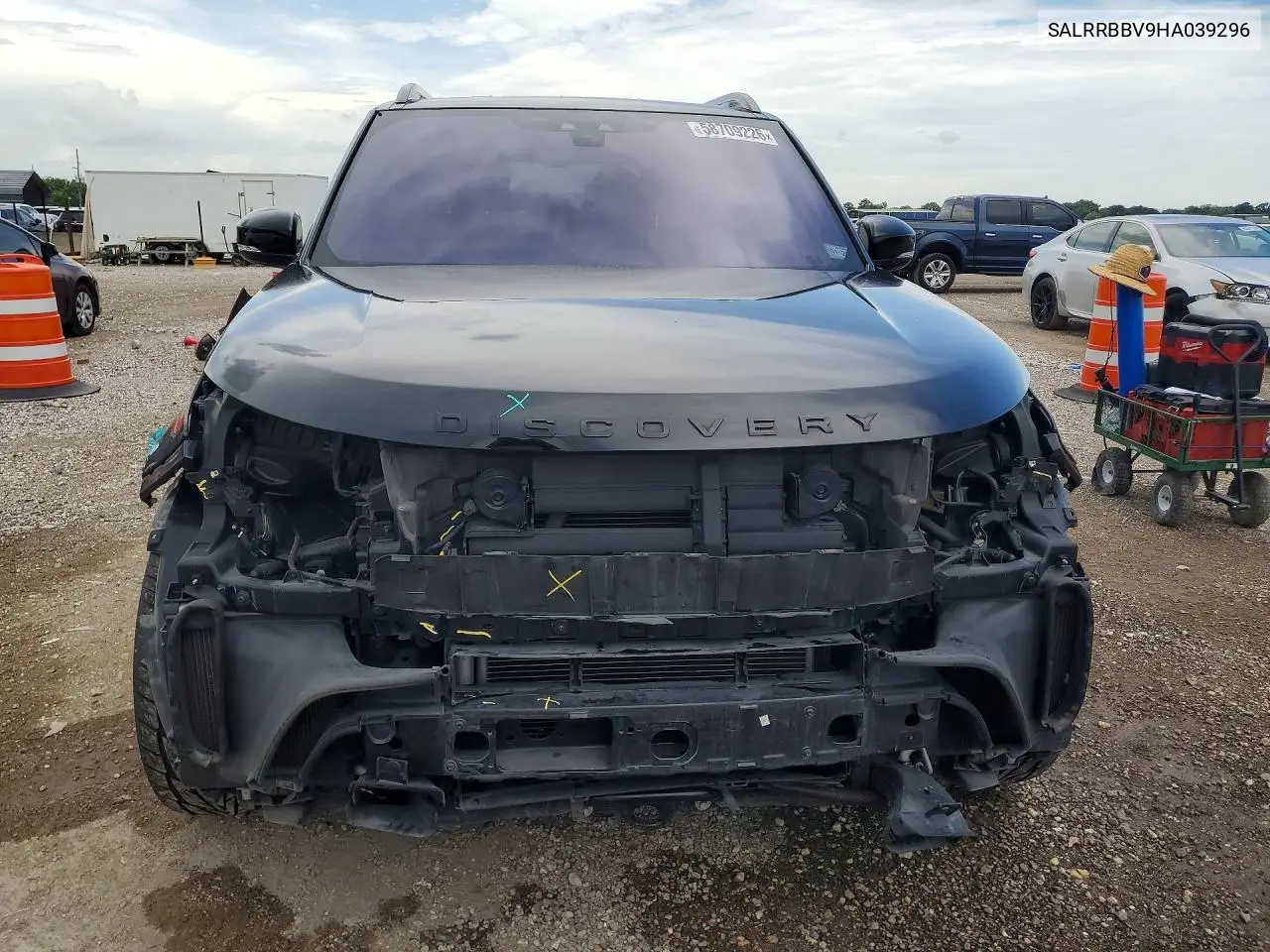 2017 Land Rover Discovery Hse VIN: SALRRBBV9HA039296 Lot: 58709226
